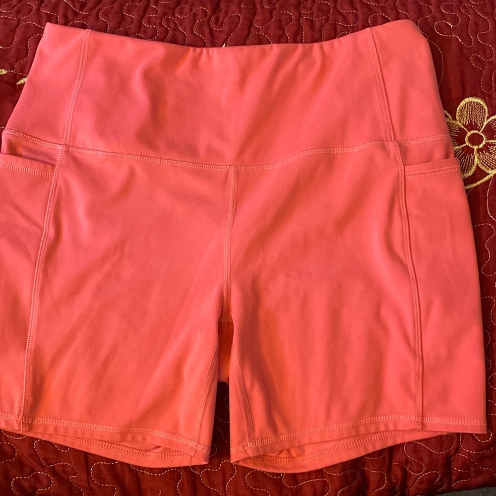 Workout/Sports Shorts large